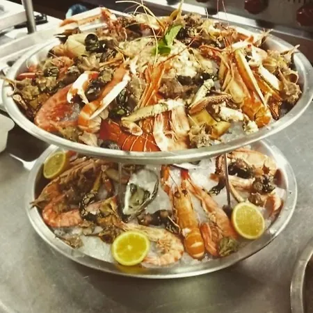 Hotell L'ermita Casa Ripo